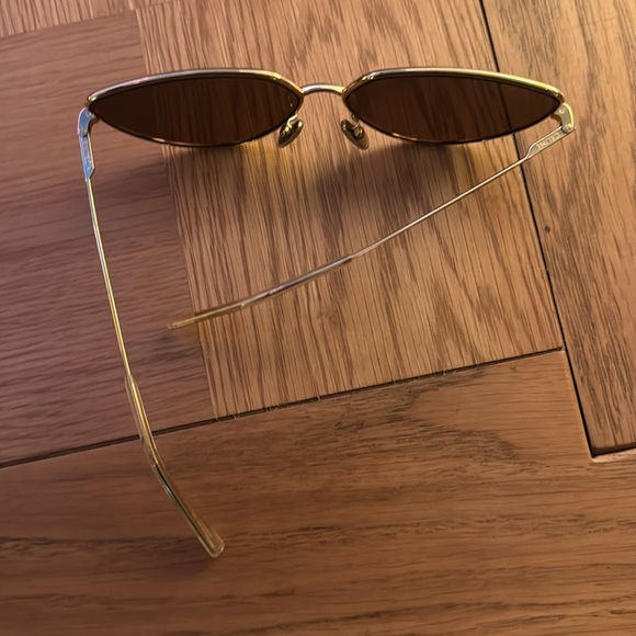 CELINE cat eye sunglasses- CL40176U - Picture 5 of 6